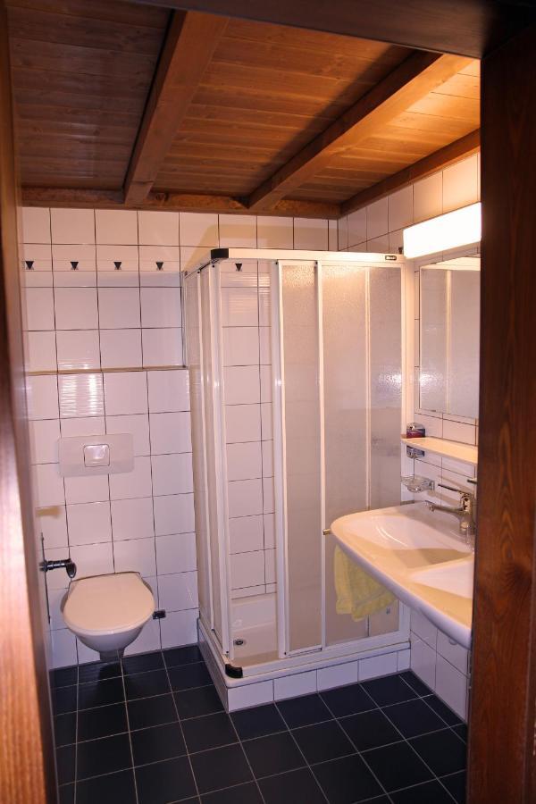 Hotel Bahnhof Giswil Δωμάτιο φωτογραφία